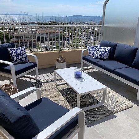 L'Effet Mer, Duplex Sur Le Port Avec Ses 2 Terrasses Vue Mer อิแยร์ ภายนอก รูปภาพ